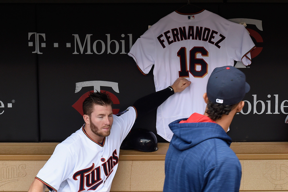 fernandez-tributes-3.jpg